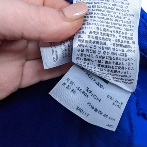 Levi's Graphic Colorblock Varsity T-Shirt Size S 💙 - Picture 10 of 10